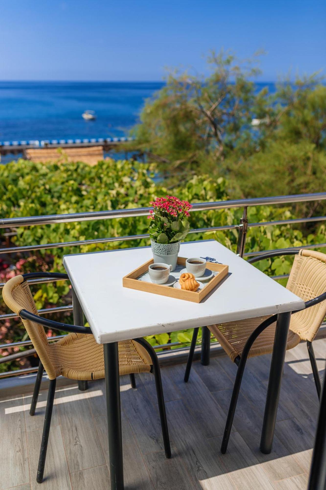 Hotel Savojo Petrovac Exterior foto